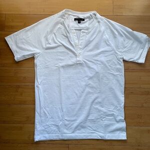 Banana Republic XS Henley Short Sleeve
